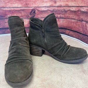 Miz Mooz Suede Grover Ruched Scrunchy Forest Green Side Zip Ankle Bootie